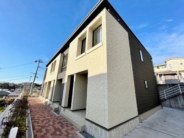 アンファミーユIの物件外観写真